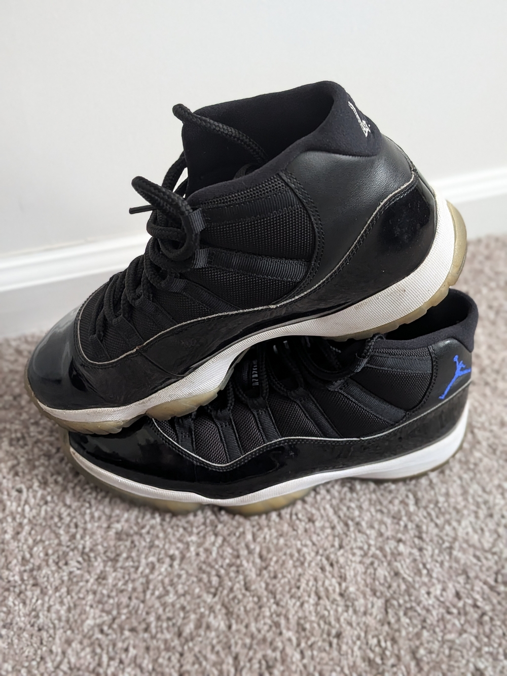Air Jordan 11 Retro Low Men's Sneakers - Black